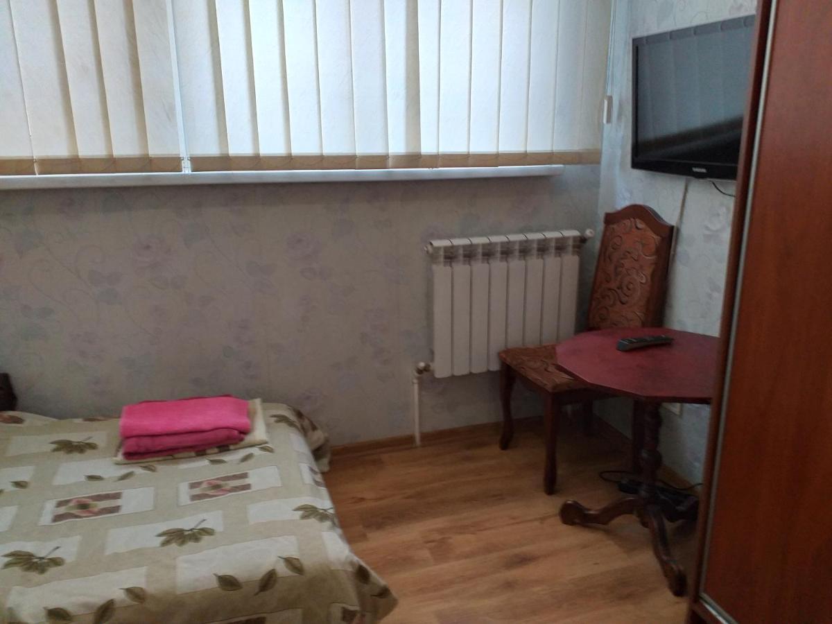Затишна, Домашня 43М В Тихому Зеленому Місці Поруч Центральний Парк Університет Irpin Exteriör bild